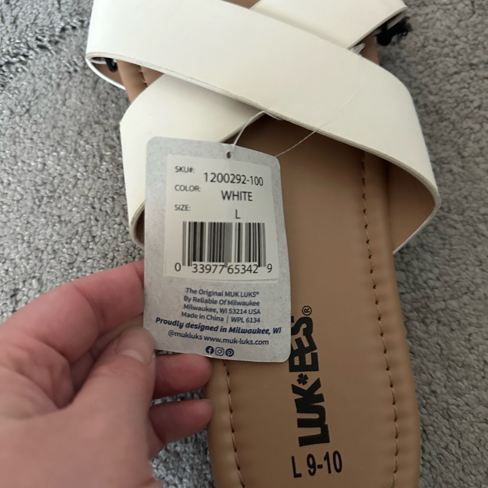 LUK-EES By Muk Luks Women’s Sandals White Size Large 9-10 Crisscross Slides - Picture 5 of 6